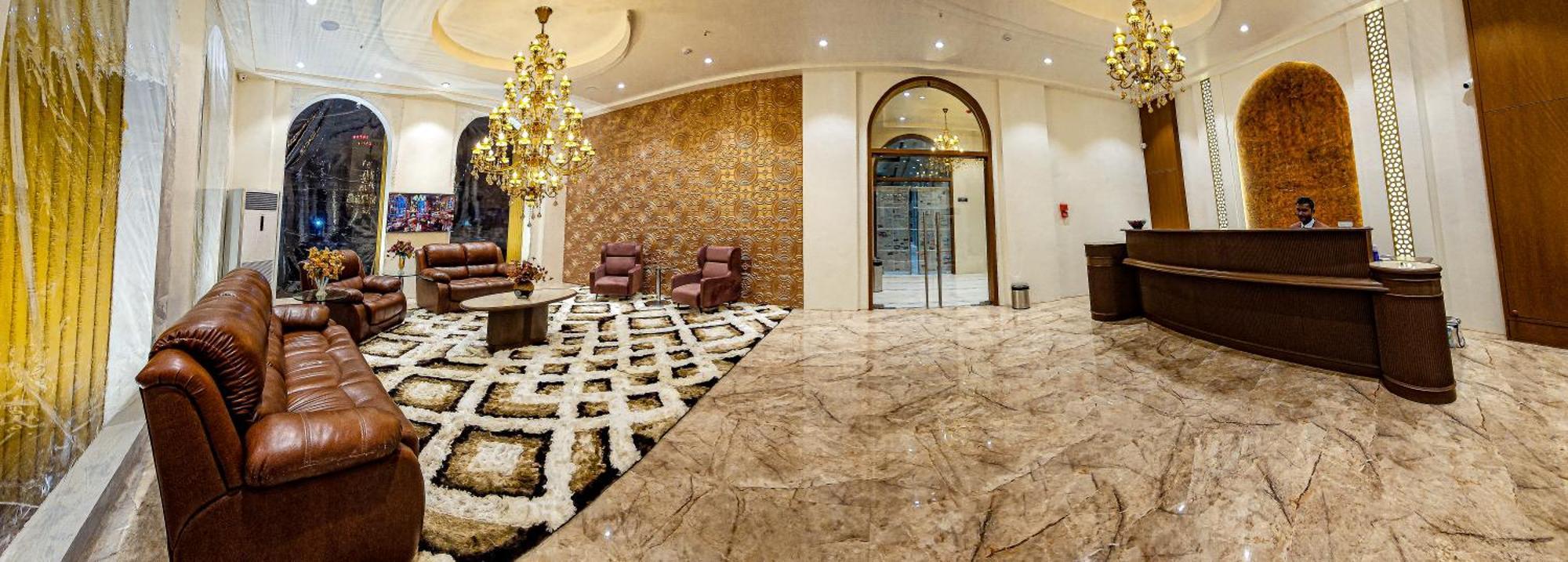 The S Crown Somnath Hotel Ngoại thất bức ảnh